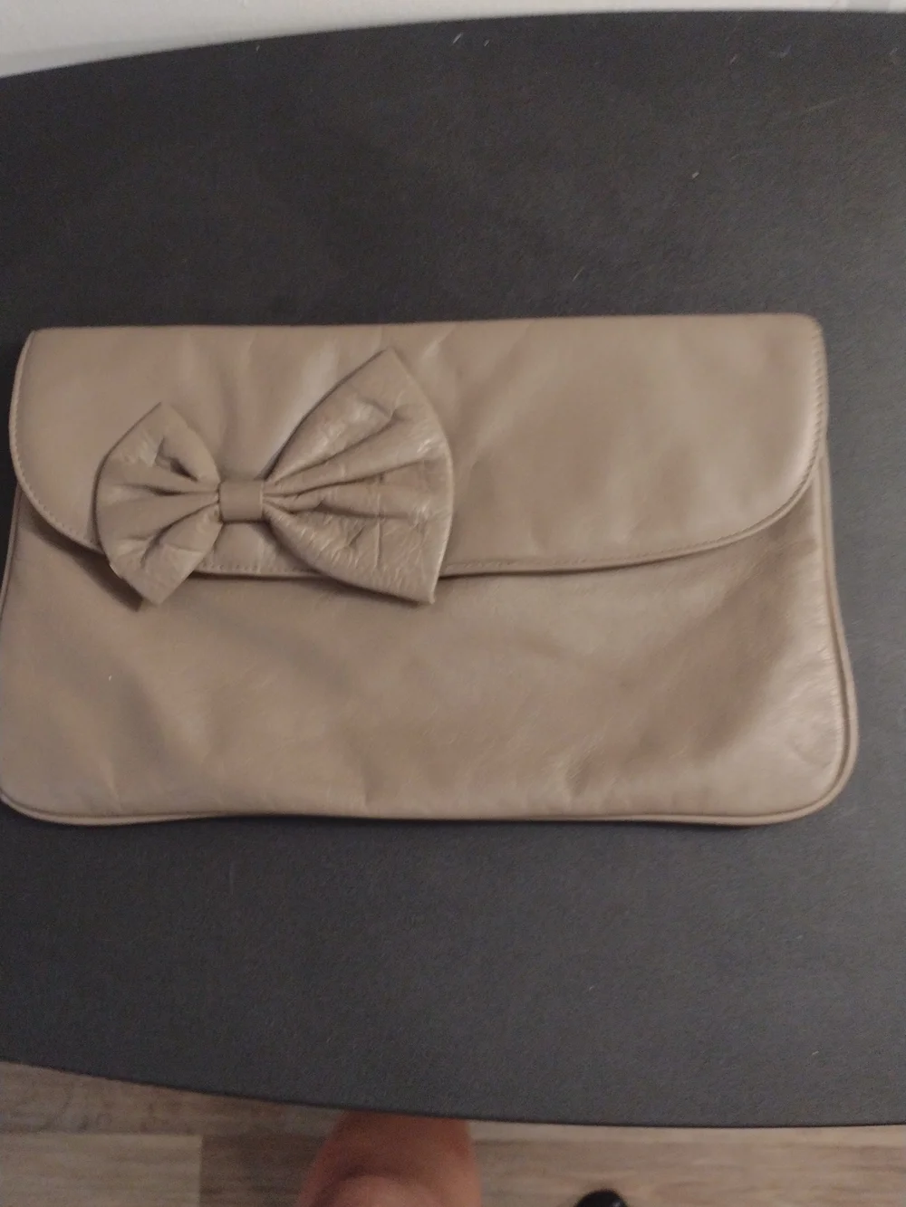 Andrea And Leo soft taupe